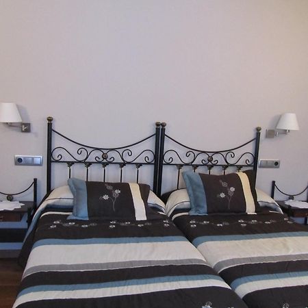 Apartamentos Rurales Casa Baltasar Monasterio De Hermo Εξωτερικό φωτογραφία